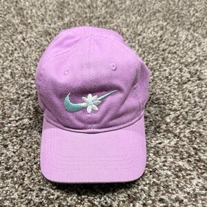 Girl’s Nike Lavender Cap with Mint Logo
